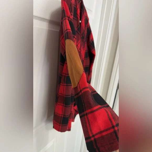 Red and Black Plaid Open Front Cardigan - Picture 4 of 9